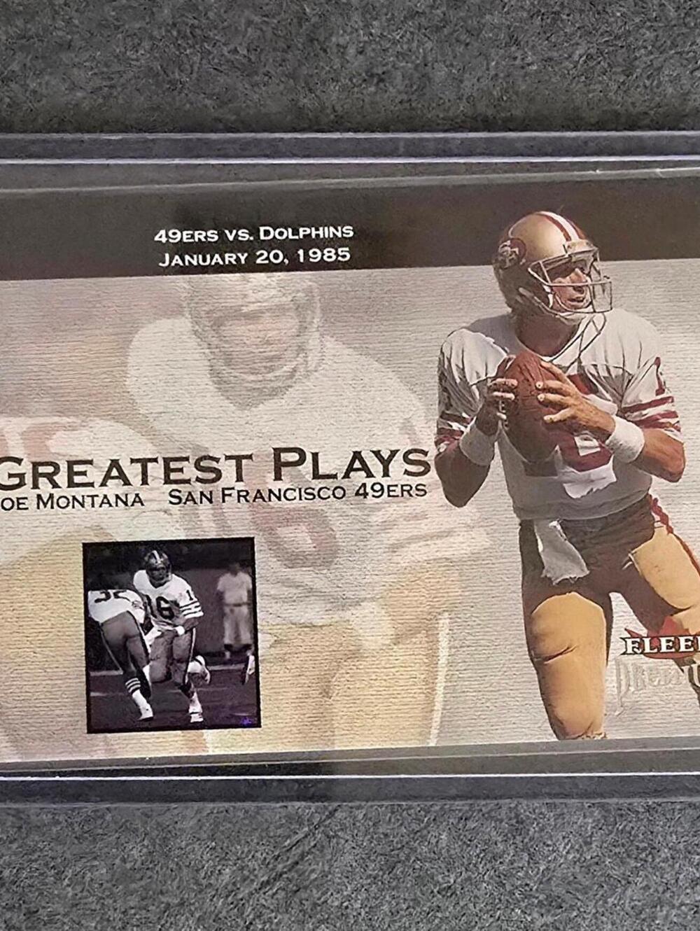 2001 Fleer Premium Greatest Plays #9 Joe Montana Football Card